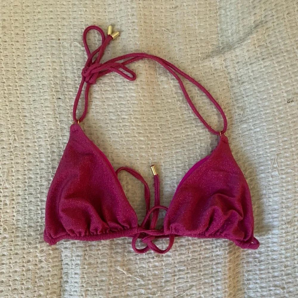 Monday Swimwear Hanalei Fuchsia Pink Berry Shimmer Triangle Bikini Top Large